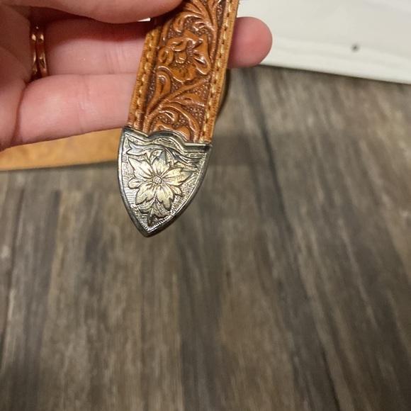 Legion Western style floral belt - Picture 6 of 8